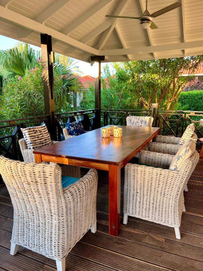 Vrijstaande Bb Beach Villa Azure Blue Bay エクステリア 写真
