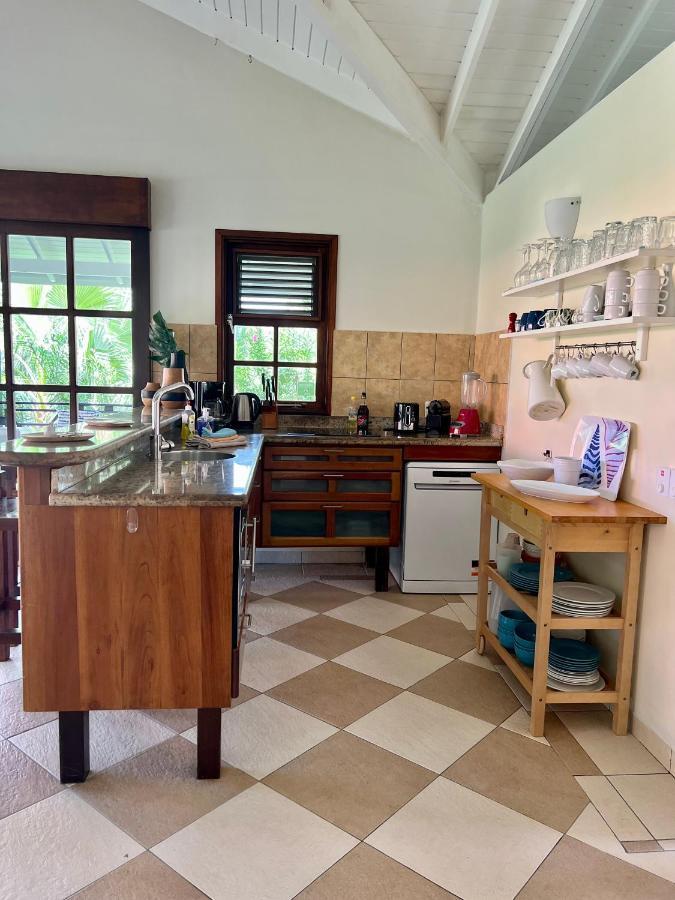 Vrijstaande Bb Beach Villa Azure Blue Bay エクステリア 写真