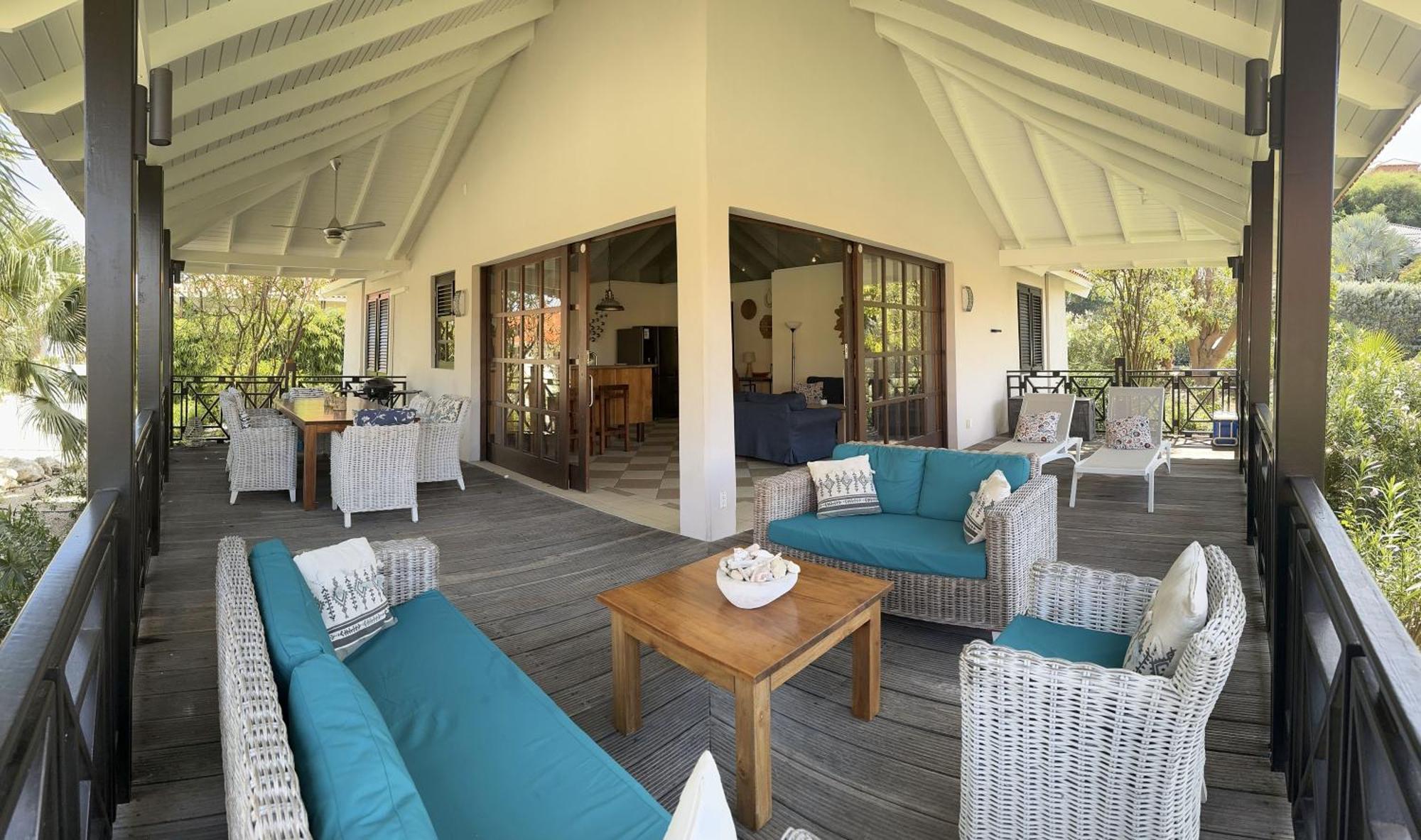 Vrijstaande Bb Beach Villa Azure Blue Bay エクステリア 写真